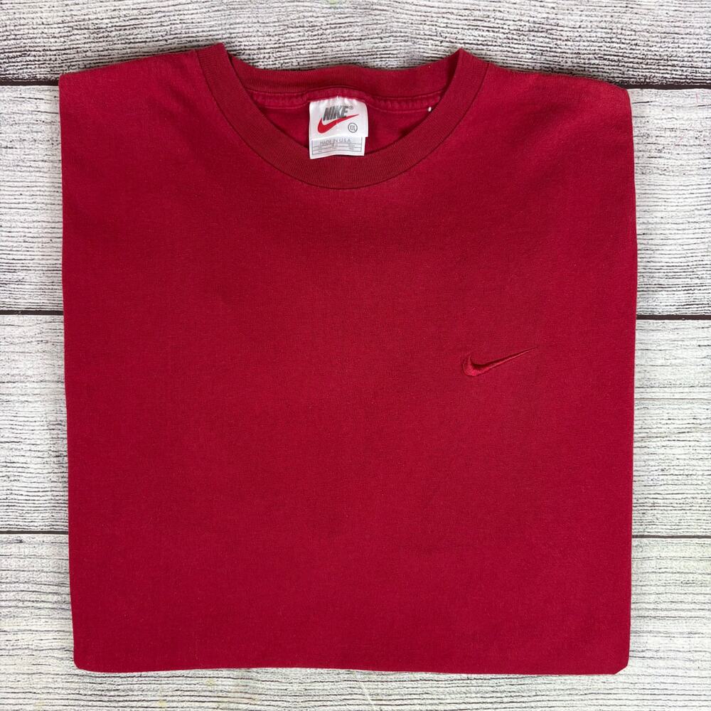Vintage 1990s Nike White Tag Red Tonal Essential Chest Swoosh T-shirt